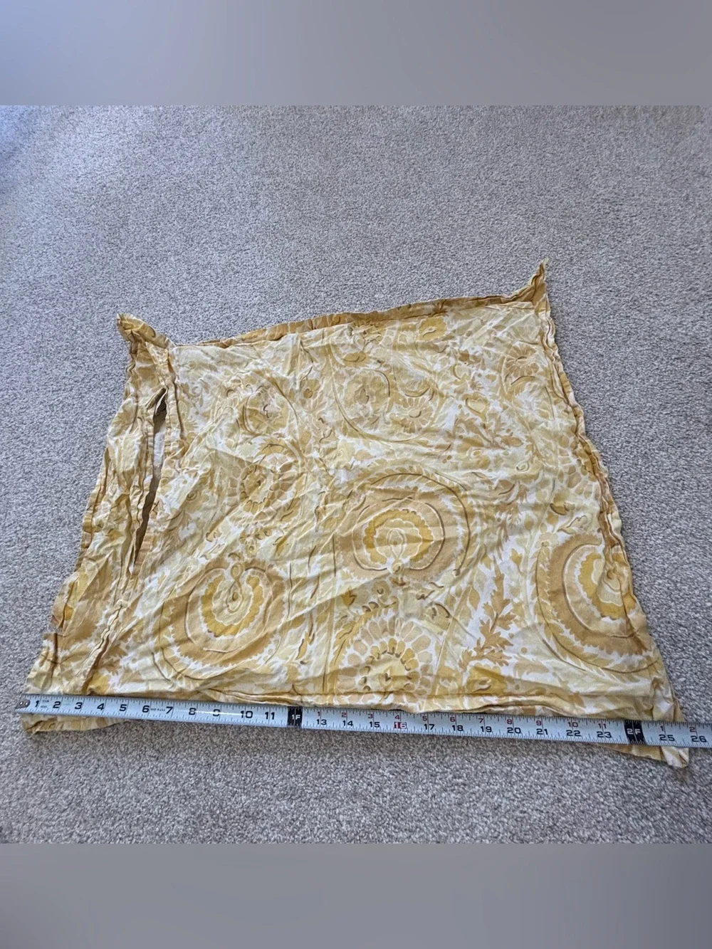 Pottery Barn Gold Patterned 2010 Queen Duvet Cover and two Standard Shams